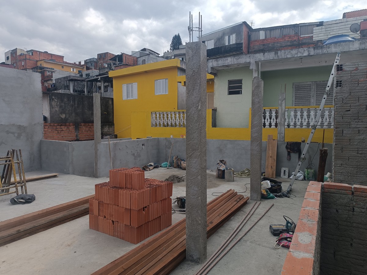 Pilares em Concreto Armado e Alvenaria Estrutural